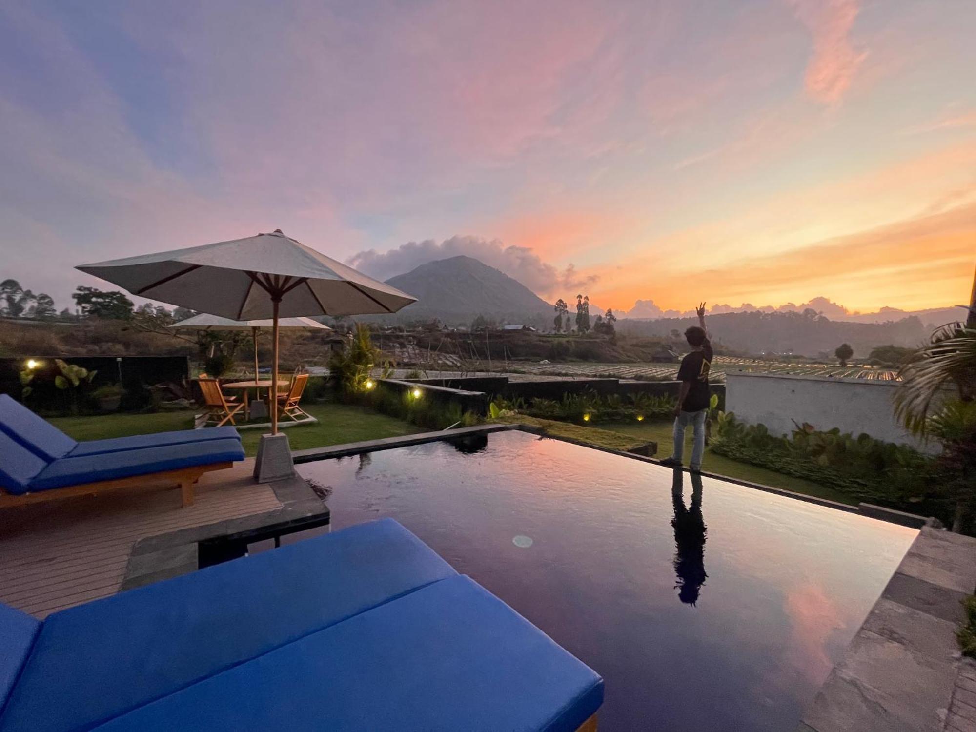 Batur Panorama Bed & Breakfast Kintamani  Exterior photo